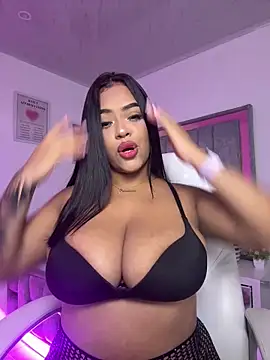 Snapshot of Alexa_candy18 chatting on June 1, 2026, 11:39 pm Alexa candy18 online show from June 1, 2026, 11:39 pm