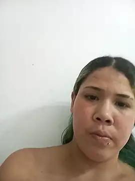 Snapshot of kimberlitaz chatting on February 13, 2025, 10:23 am kimberlitaz online show from February 13, 2025, 10:23 am