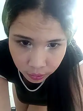 Snapshot of kimberlitaz chatting on March 7, 2025, 4:24 am kimberlitaz online show from March 7, 2025, 4:24 am