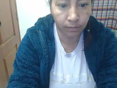 Siblleyx online show from April 21, 2026, 12:34 am