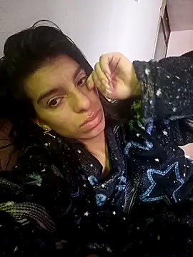 Ariell Kieran online show from November 29, 2025, 1:36 pm