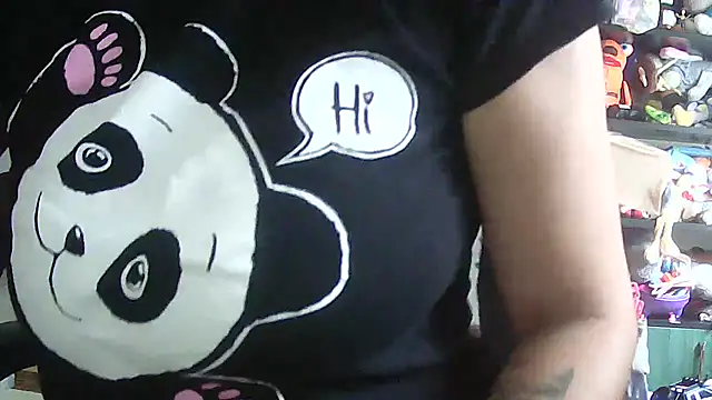 Snapshot of Cicamica12 chatting on December 14, 2025, 11:15 am Cicamica12 online show from December 14, 2025, 11:15 am