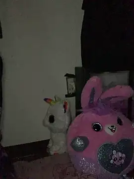 Snapshot of PINO_pino_01 chatting on September 24, 2025, 5:38 pm PINO pino 01 online show from September 24, 2025, 5:38 pm