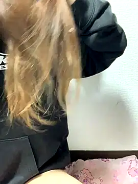 Snapshot of PINO_pino_01 chatting on September 28, 2025, 5:29 pm PINO pino 01 online show from September 28, 2025, 5:29 pm