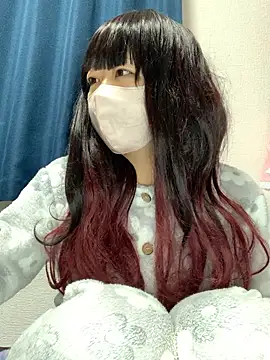 Snapshot of PINO_pino_01 chatting on November 8, 2025, 9:13 pm PINO pino 01 online show from November 8, 2025, 9:13 pm