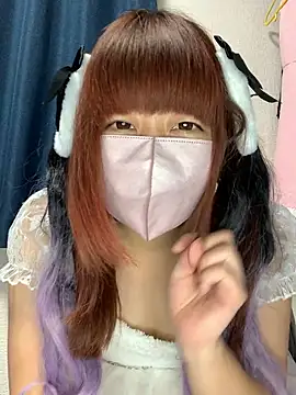 Snapshot of PINO_pino_01 chatting on November 26, 2025, 6:42 pm PINO pino 01 online show from November 26, 2025, 6:42 pm