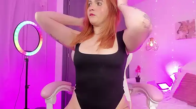 whiteatenea online show from February 2, 2025, 4:37 am