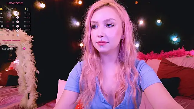 Snapshot of Bibi_Iva chatting on February 27, 2026, 11:05 pm Bibi Iva online show from February 27, 2026, 11:05 pm