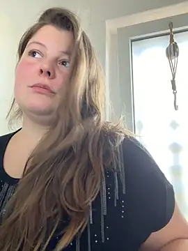 Lars-Lola online show from March 15, 2026, 2:01 pm