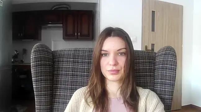 aurora lust online show from February 18, 2025, 7:43 am