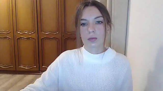 aurora lust online show from November 13, 2025, 6:34 am