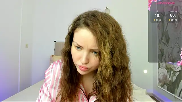 Snapshot of Lora_Rosee chatting on February 11, 2025, 8:48 am Lora Rosee online show from February 11, 2025, 8:48 am