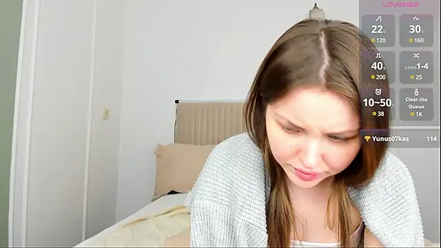 Snapshot of Lora_Rosee chatting on February 18, 2025, 8:49 am Lora Rosee online show from February 18, 2025, 8:49 am