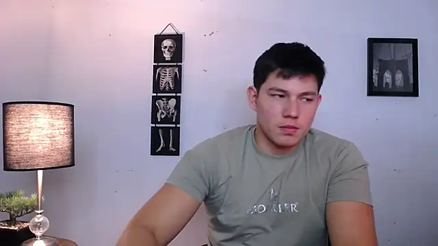 JamesCr  online show from November 23, 2025, 12:54 am