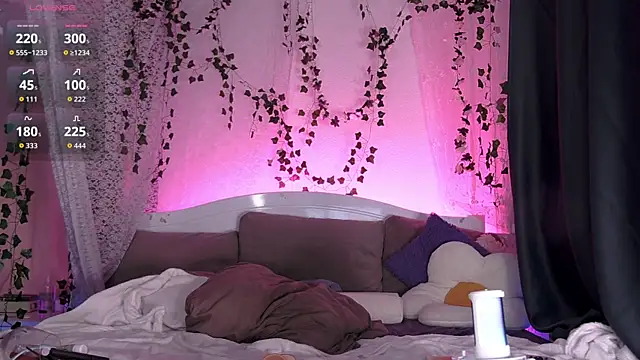 Kellybbface online show from November 3, 2025, 4:25 am