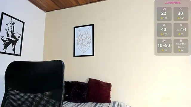 Violetta 0 online show from April 14, 2026, 12:44 pm