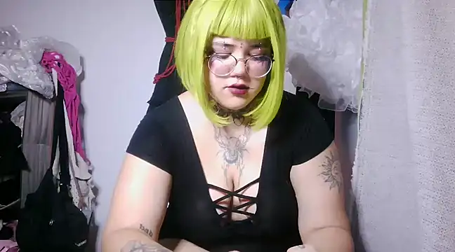 xomimuka online show from March 13, 2025, 5:33 am