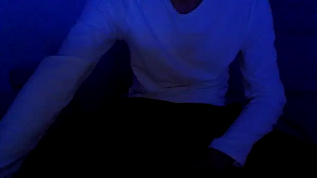 Snapshot of ANGELSANTAMARIA- chatting on October 9, 2025, 6:33 am ANGELSANTAMARIA- online show from October 9, 2025, 6:33 am