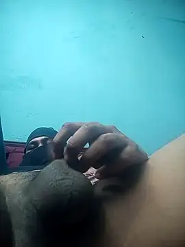 Snapshot of deshiboyz chatting on February 16, 2025, 9:05 pm deshiboyz online show from February 16, 2025, 9:05 pm