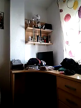 Snapshot of jonymoreno chatting on November 10, 2025, 10:03 am jonymoreno online show from November 10, 2025, 10:03 am