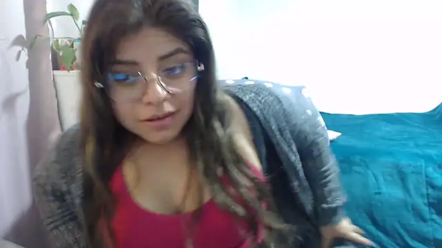 Snapshot of KatteAngelLat chatting on November 21, 2025, 12:32 am KatteAngelLat online show from November 21, 2025, 12:32 am