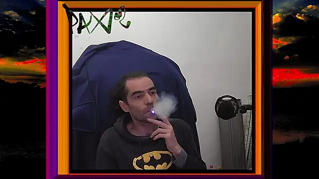 ReyDeBotones online show from March 4, 2026, 7:53 pm