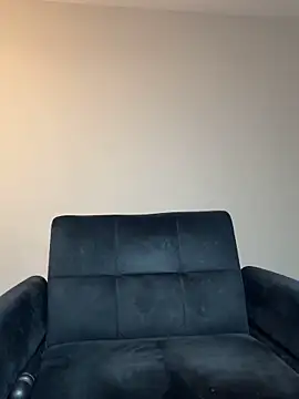 IndigoMystique online show from November 20, 2025, 5:18 am