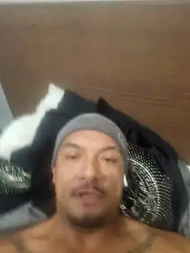 Hbig121 online show from April 29, 2026, 1:10 am