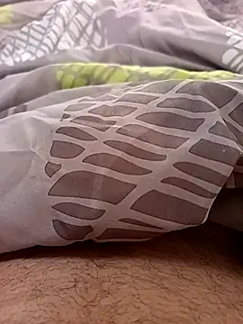 Snapshot of Dam70 chatting on October 25, 2025, 12:34 pm Dam70 online show from October 25, 2025, 12:34 pm