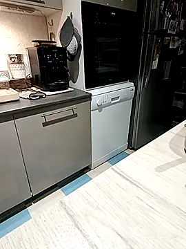 Snapshot of Dam70 chatting on November 13, 2025, 4:44 am Dam70 online show from November 13, 2025, 4:44 am