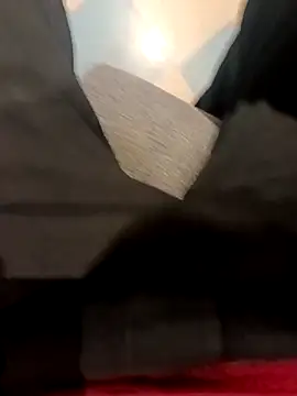 Snapshot of Dam70 chatting on November 22, 2025, 6:34 am Dam70 online show from November 22, 2025, 6:34 am