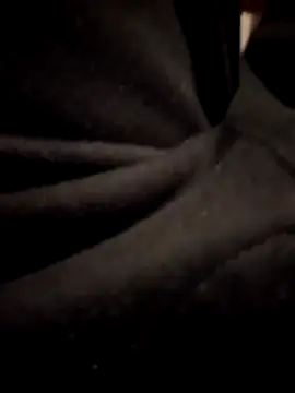 Snapshot of Dam70 chatting on December 14, 2025, 7:51 pm Dam70 online show from December 14, 2025, 7:51 pm