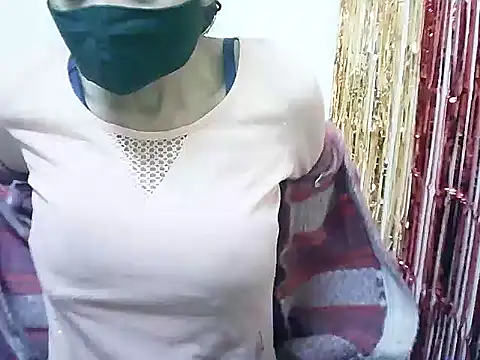 Snapshot of Rubi-Ji chatting on February 9, 2025, 10:32 pm Rubi-Ji online show from February 9, 2025, 10:32 pm