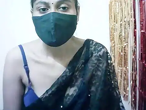Snapshot of Rubi-Ji chatting on February 12, 2025, 10:48 pm Rubi-Ji online show from February 12, 2025, 10:48 pm