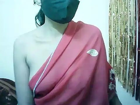Snapshot of Rubi-Ji chatting on February 15, 2025, 5:28 pm Rubi-Ji online show from February 15, 2025, 5:28 pm
