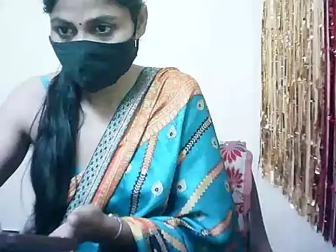 Snapshot of Rubi-Ji chatting on February 15, 2025, 10:10 pm Rubi-Ji online show from February 15, 2025, 10:10 pm