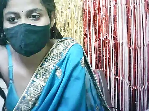 Snapshot of Rubi-Ji chatting on February 22, 2025, 10:42 pm Rubi-Ji online show from February 22, 2025, 10:42 pm