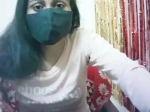 Snapshot of Rubi-Ji chatting on February 25, 2025, 12:24 pm Rubi-Ji online show from February 25, 2025, 12:24 pm