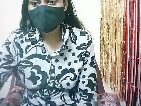 Snapshot of Rubi-Ji chatting on February 27, 2025, 12:13 pm Rubi-Ji online show from February 27, 2025, 12:13 pm
