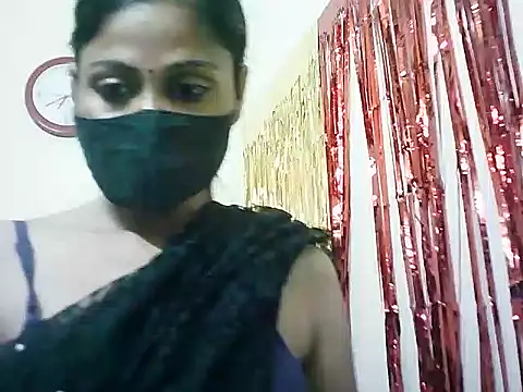 Snapshot of Rubi-Ji chatting on March 18, 2025, 1:21 am Rubi-Ji online show from March 18, 2025, 1:21 am
