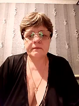 Snapshot of ElzaJewel chatting on April 28, 2026, 5:23 am ElzaJewel online show from April 28, 2026, 5:23 am