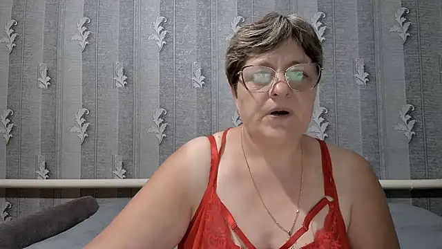 Snapshot of ElzaJewel chatting on May 30, 2026, 9:17 am ElzaJewel online show from May 30, 2026, 9:17 am