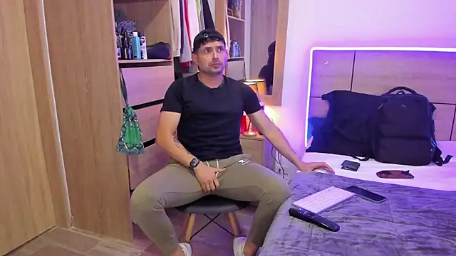 ILoveNYStyle online show from March 19, 2025, 7:49 pm