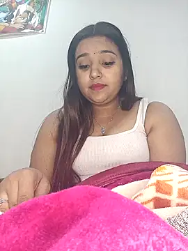 Snapshot of RAYI_01 chatting on February 7, 2025, 4:46 pm RAYI 01 online show from February 7, 2025, 4:46 pm