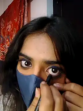 Snapshot of RAYI_01 chatting on March 21, 2025, 6:05 am RAYI 01 online show from March 21, 2025, 6:05 am