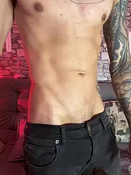 Snapshot of Walker_Thomas1 chatting on March 16, 2025, 8:32 pm Walker Thomas1 online show from March 16, 2025, 8:32 pm