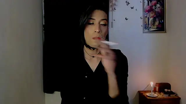 Snapshot of NovaNyx11 chatting on November 18, 2025, 8:57 pm NovaNyx11 online show from November 18, 2025, 8:57 pm