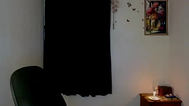 Snapshot of NovaNyx11 chatting on November 20, 2025, 10:42 pm NovaNyx11 online show from November 20, 2025, 10:42 pm