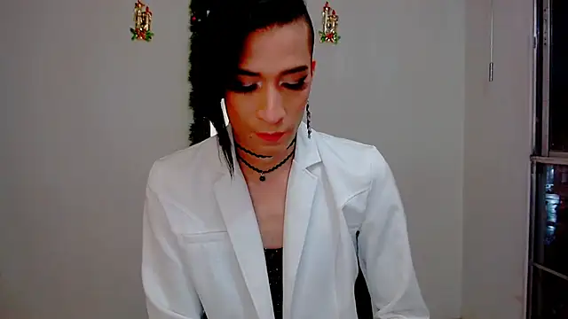 Snapshot of NovaNyx11 chatting on December 15, 2025, 11:09 pm NovaNyx11 online show from December 15, 2025, 11:09 pm