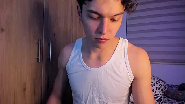 Mastrangelo xxx online show from September 16, 2025, 4:24 am